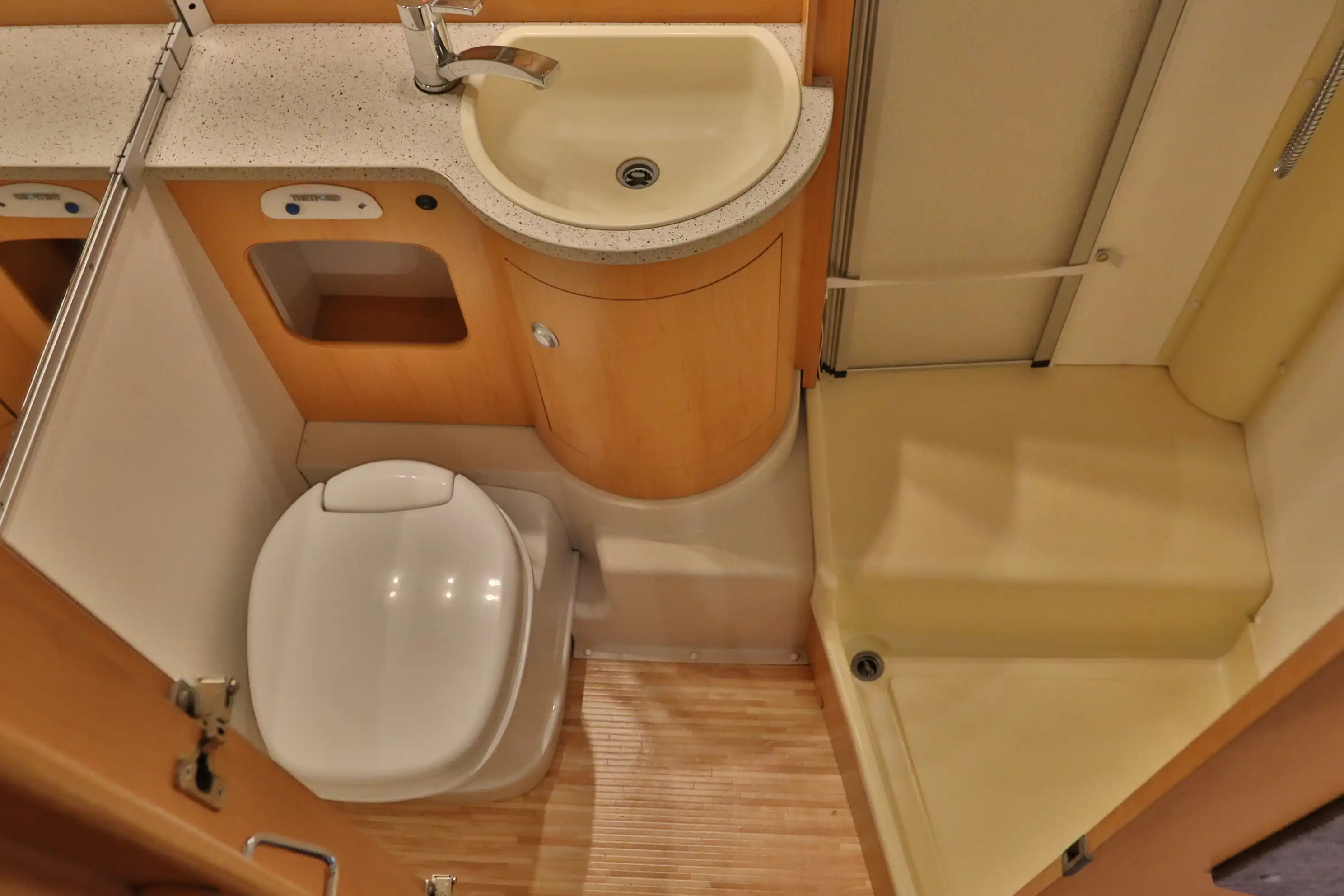 HYMER-ERIBA Camp 622 CL